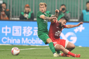 ESPN评选25岁以下的25大球星：文班力压爱德华兹高居榜首（ESPN发布U25球员前25榜：文班亚马压过爱德华兹登顶）