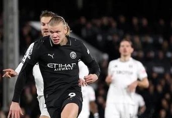 乒乓球混团世界杯：中国队一日双胜 延续强势表现（混团乒乓世界杯：中国队单日两连胜 持续展现统治力）