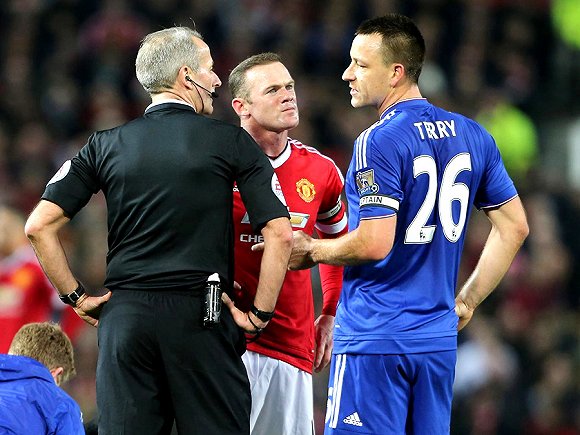 多家意媒：卡拉菲奥里受伤，已经离开意大利队训练营（多家意媒报道：卡拉菲奥里因伤退出意大利队训练营）